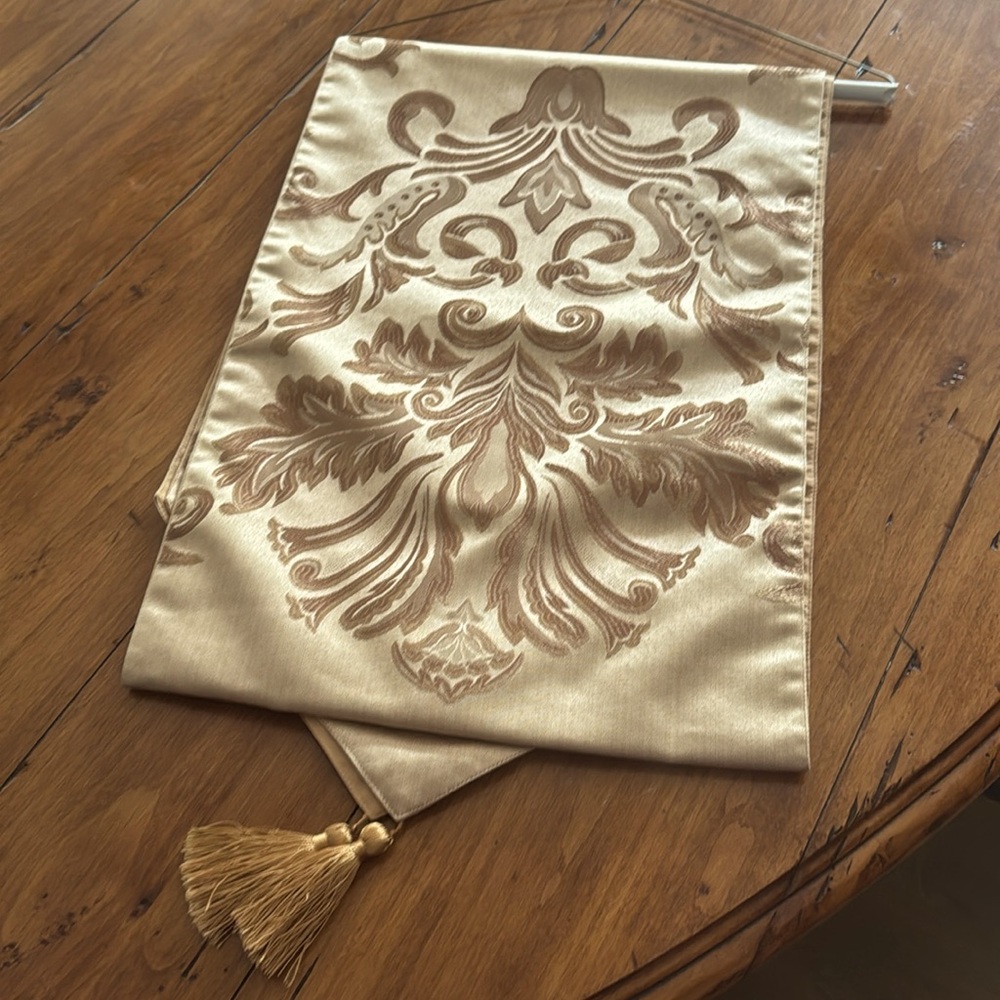 Beautiful Gold Tone Table Runner